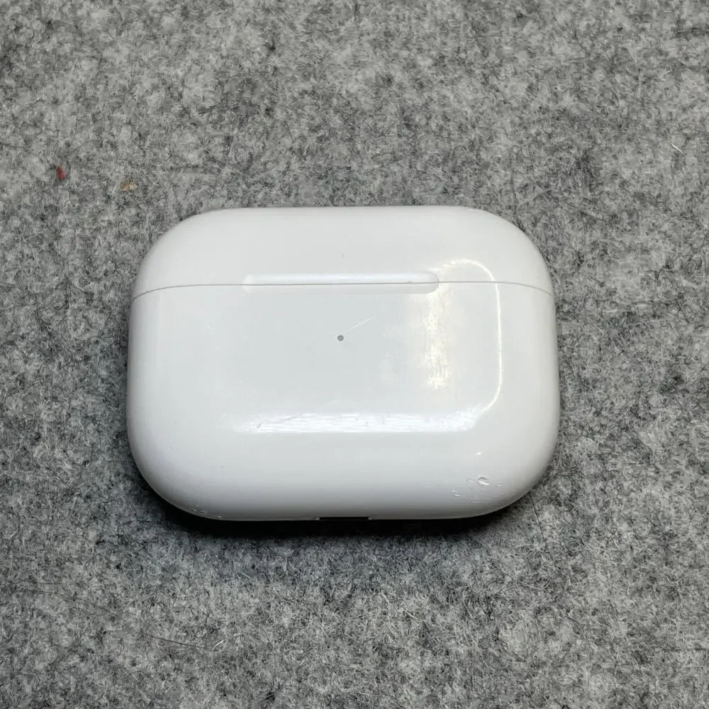 Apple Airpods Pro 1st Generation Wireless Charging Case ONLY A2190